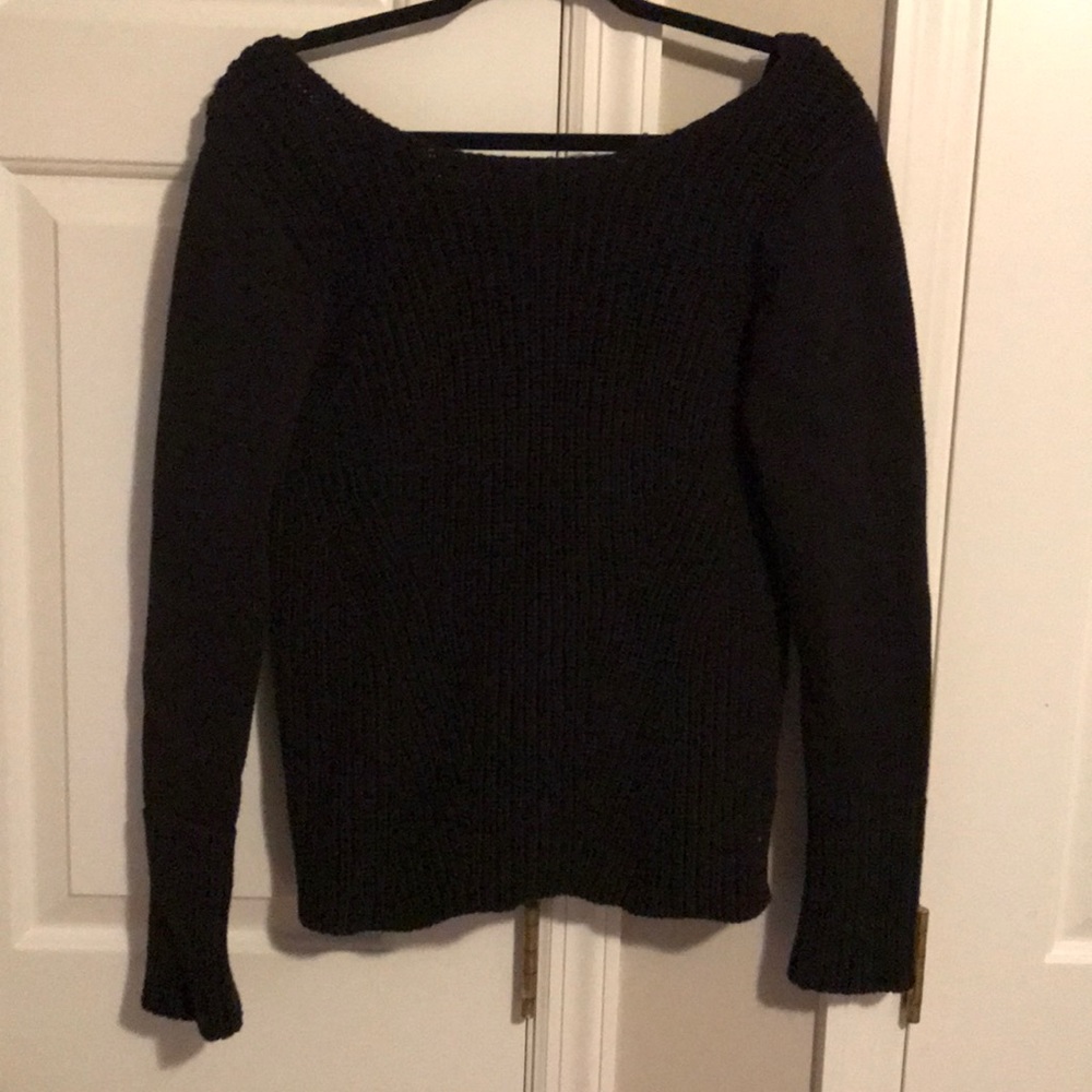 Oversized low cut back sweater